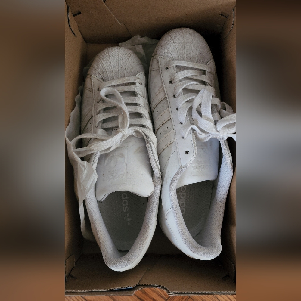 Adidas shelltops